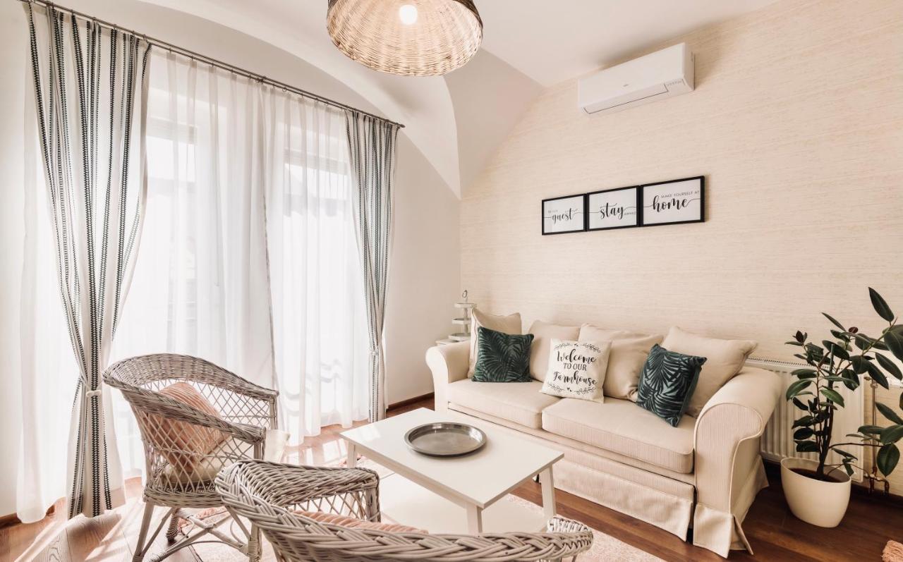 Monarchia Cottage Apartman Mosonmagyaróvár Dış mekan fotoğraf